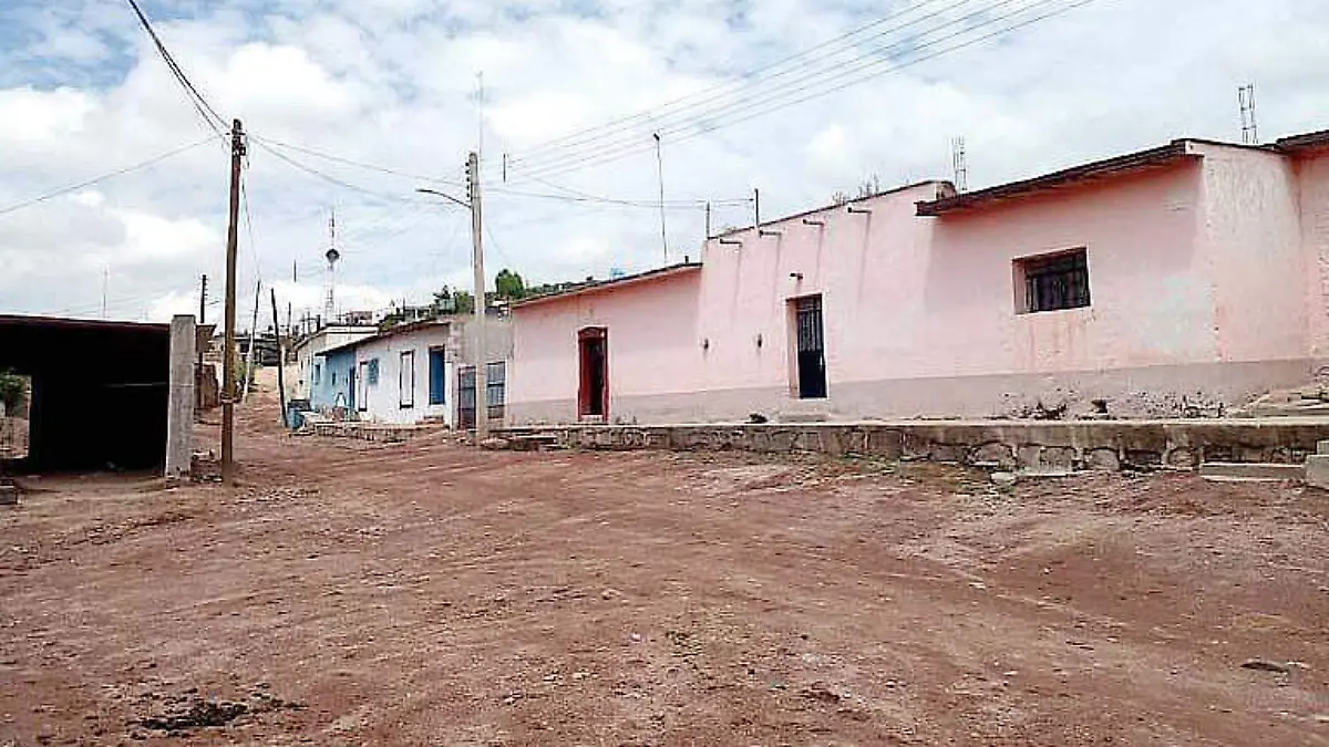 Los habitantes de Ermita de los Correa, tienen ya una semana fuera de la comunidad